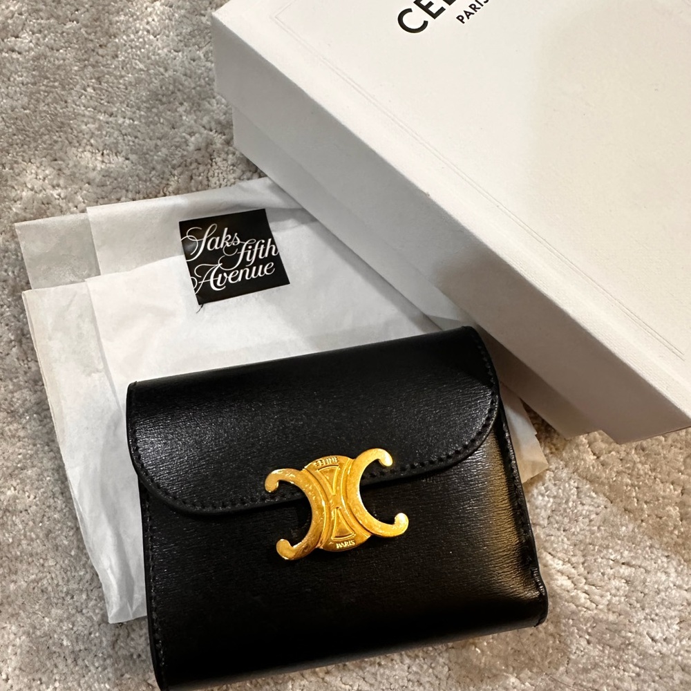 Authentic Celine black SMALL FLAP WALLET TRIOMPHE IN SHINY CALFSKIN